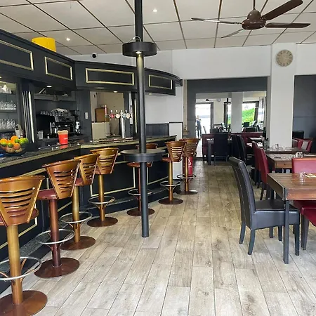 Hotel Bdm Montastruc-la-Conseillère